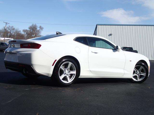 2017 Chevrolet Camaro LT 2dr Coupe W/1lt